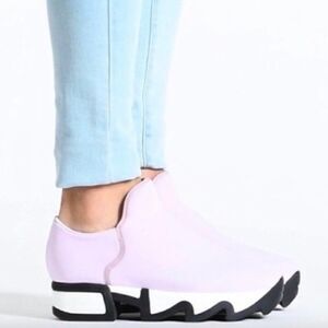 IRI NYC Pink Neoprene Low Top Sneaker Size 9